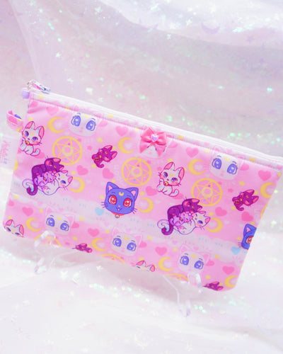 Magical Cats Flat Pouch Bag