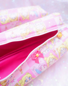 Usagi Large Pouch Bag